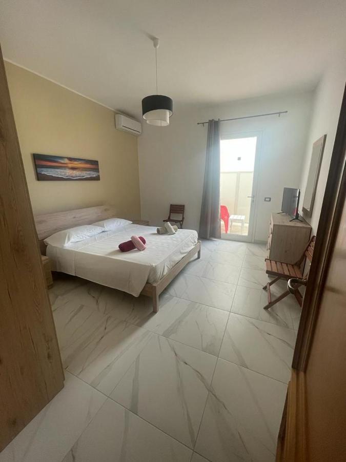 Camere Lorenzo Porto Cesareo Exteriör bild