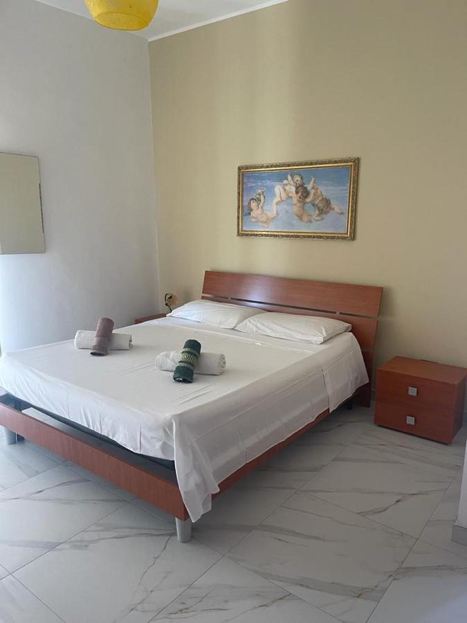 Camere Lorenzo Porto Cesareo Exteriör bild